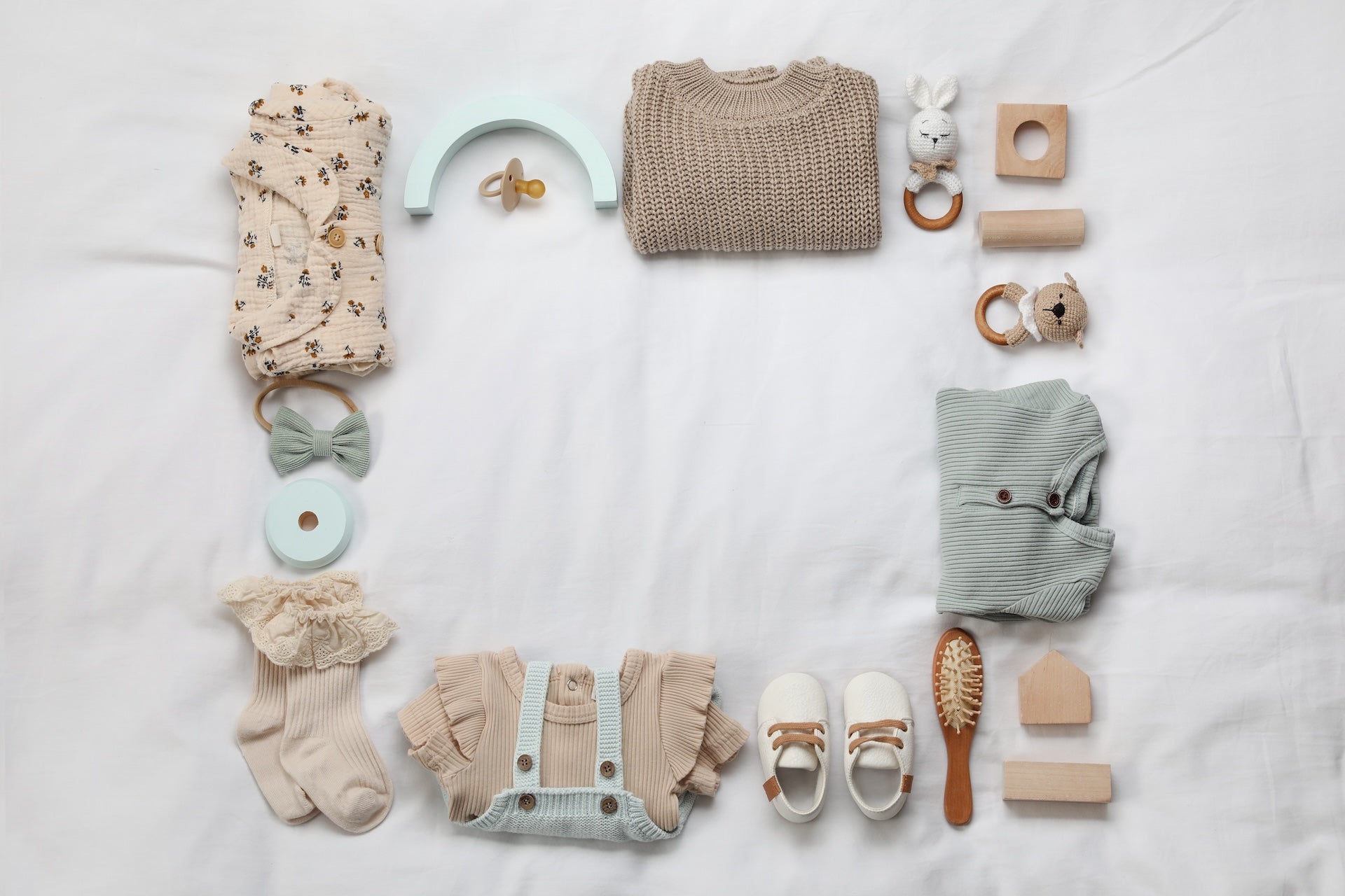 Bump & Bliss Gift Hamper - bundled joys co.